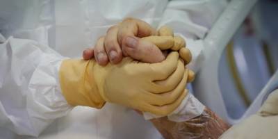 İtalya’da son 24 saatte 386 can kaybı