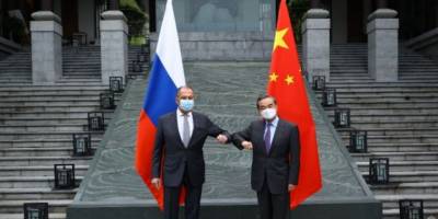 İngiltere’den 4 Çinli yetkiliye yaptırım