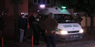 Evlerinde öldürülen çiftin cenazeleri adli tıbba getirildi