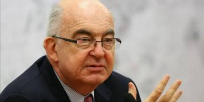 Eski Ekonomiden Sorumlu Devlet Bakanı Kemal Derviş hayatını kaybetti