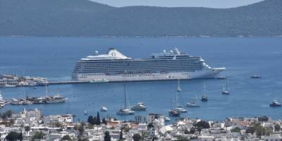 Kruvaziyer "Marina" ile Bodrum'a 1182 turist geldi