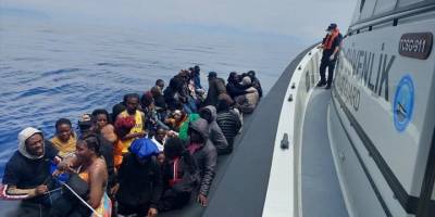 Muğla açıklarında 46 düzensiz göçmen kurtarıldı