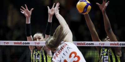 Fenerbahçe Opet, Misli.com Sultanlar Ligi'nde 6. şampiyonluğunu elde etti