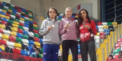 Gaziemir’in Amazonları yine zirvede