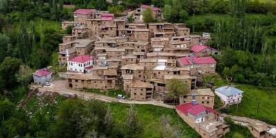 Bitlis'teki tarihi taş evler doğaseverlerin gözde rotalarından biri oldu