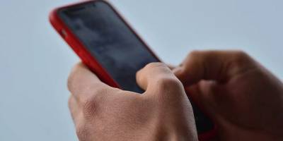 Suya düşen telefonunu almak için barajı boşalttıran yetkiliye para cezası