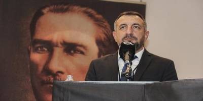 Altay'da kulüp başkanlığına yeniden Ayhan Dündar seçildi