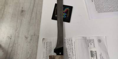 İzmir'de tartıştığı kişiyi darbeden döner bıçaklı saldırgan tutuklandı