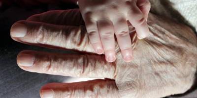 Bilim insanları yaşlanmayı yavaşlatan 'yaşam iksirini' keşfetti