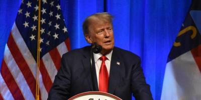 Trump, yeniden seçilmesi halinde "Biden'ın suçlarının" peşini bırakmayacağını söyledi