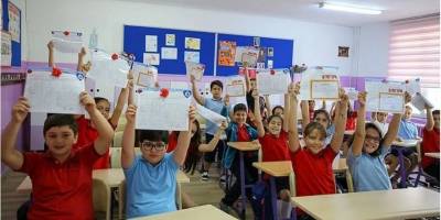 19 milyon öğrenci karne alacak