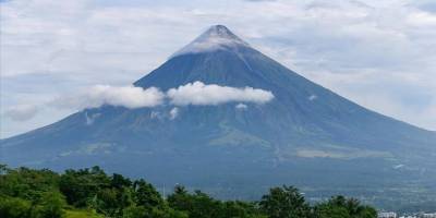 Filipinler'de Mayon Yanardağı'nın çevresindeki tahliyeler sürüyor