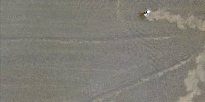 Pirinç tarlalarında çalışan Kuzey Koreli çocuklar kirli sudan hastalandı