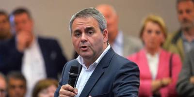 Eski Fransız bakan Bertrand, 2022'deki cumhurbaşkanlığı seçimine adaylığını açıkladı