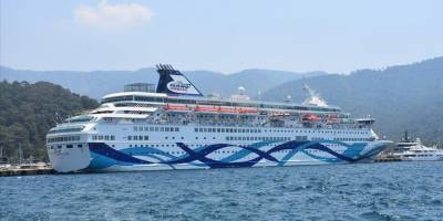 "Crown İris" kruvaziyeri 1600 İsrailli turistle Marmaris'e geldi