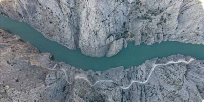 Erzincan'daki Karanlık Kanyon adrenalin tutkunlarının vazgeçilmez rotası oldu