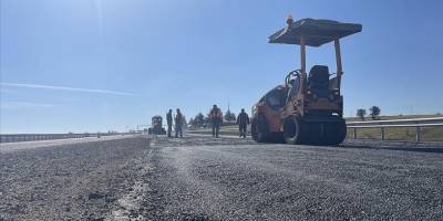 Ek bütçede deprem bölgesi yolları için 1,2 milyar lira kaynak ayrıldı