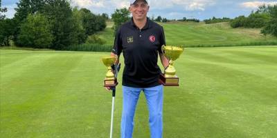 Engelli milli golfçü Mehmet Kazan, Almanya'da 2 birincilik kupası kazandı