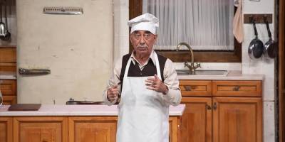 Şener Şen "Zengin Mutfağı" oyunu ile yeniden Türkiye turnesine çıkıyor