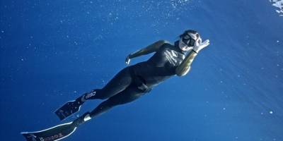 Milli sporcu Şahika Ercümen, 100 metrede Türkiye rekoru kırdı