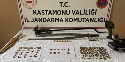 Tarihi eser dolu eve operasyon