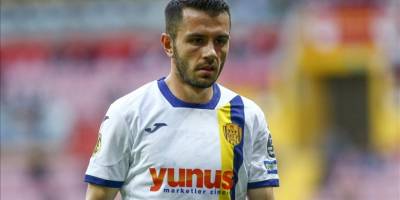 Samsunspor, Emre Kılınç'ı transfer etti