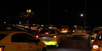 İstanbul'da taksicilerden taksimetre ücretine yüzde 100 zam talebi