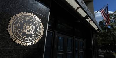 FBI'ın birden çok bürosunun bazı Katolikleri "potansiyel teröristler" olarak fişlediği iddiası