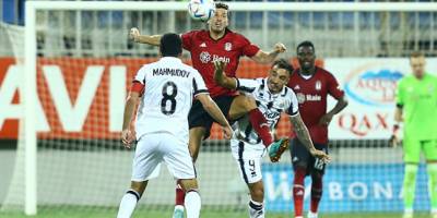 Beşiktaş, Neftçi deplasmanında 3 golle kazandı