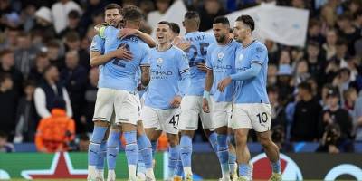 Premier Lig'de Manchester City, sezona 3-0'lık Burnley galibiyetiyle başladı