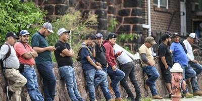 ABD'ye tehlikeli yolları aşarak gelen göçmenlerin iş umudu: New Jersey'nin gündelikçi işçi pazarı