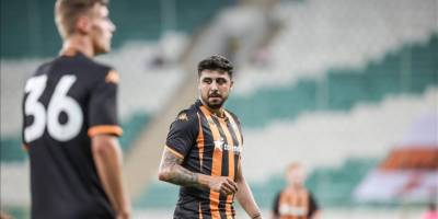 Ozan Tufan "hat-trick" yaptı, Hull City kazandı