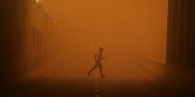 İran'da kum fırtınası nedeniyle 700'den fazla kişi hastanelik oldu