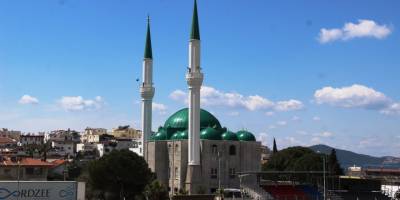 8 yıldır tamamlanamayan cami bölge halkını çileden çıkardı