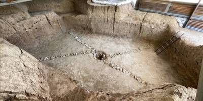 Çorum'da silo olduğu değerlendirilen 3 bin 300 yıllık yapı bulundu