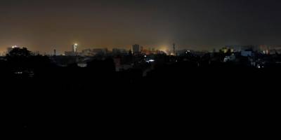 Pakistan, iklim değişikliği için 1 saatlik karanlığa gömüldü