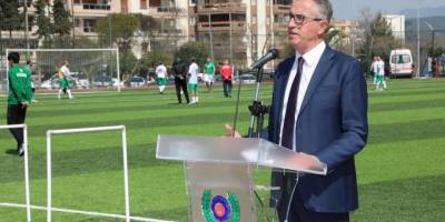 Gaziemir İlçe Stadı yeni yüzüyle hizmette