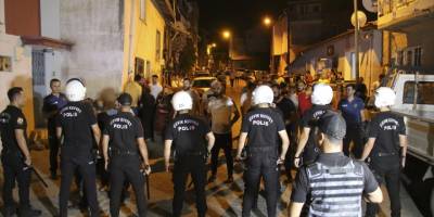 Uşak'ta akrabalar arasındaki bıçaklı kavgada 5 kişi yaralandı