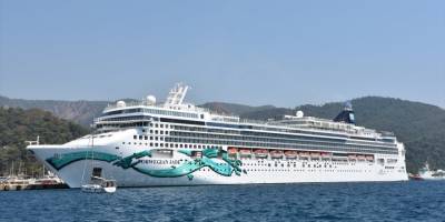 Marmaris'e "Norwegian Jade" ile 2 bin 100 turist geldi