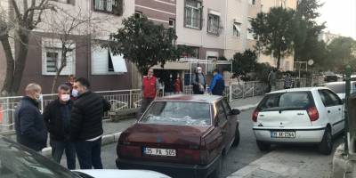 İzmir'de 14 yaşındaki çocuğun kullandığı otomobil 2 araca çarptı