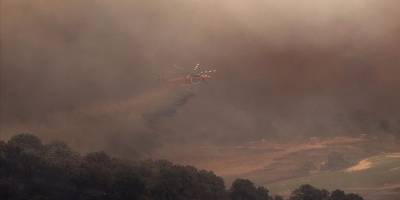 Yunanistan'da 12'nci gününe giren yangınlar yer yer yeniden şiddetleniyor