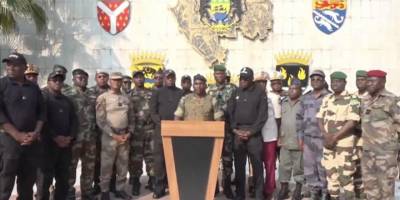 Gabon'daki darbenin ardından Kamerun ve Ruanda, ordu saflarında değişikliğe gitti