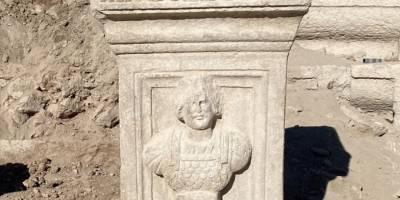 Savatra Antik Kenti'nde yaklaşık 1800 yıllık sunak bulundu