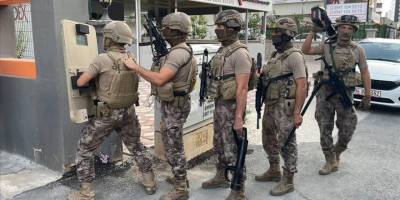 Mersin'de "dublör" kullanarak dolandırıcılık yapan suç örgütüne yönelik operasyon başlatıldı