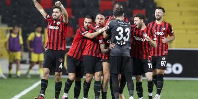 Gaziantep FK evinde galip