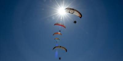Van Gölü koyları gökyüzü tutkunlarının yeni rotası oldu