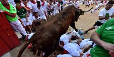 İspanya’daki boğa koşusunda 1 ölü, 1 yaralı