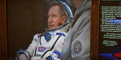 Rus kozmonotları taşıyan Soyuz MS-23 Dünya'ya döndü