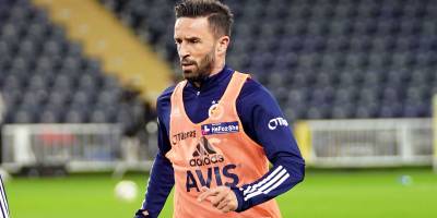 Gökhan Gönül 11 maç sonra sahada