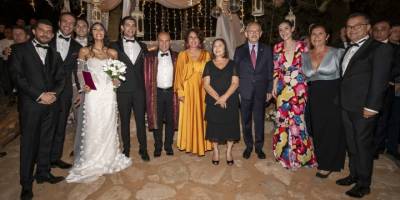 Kılıçdaroğlu, İzmir Büyükşehir Belediye Başkanı Soyer'in kızının nikah törenine katıldı